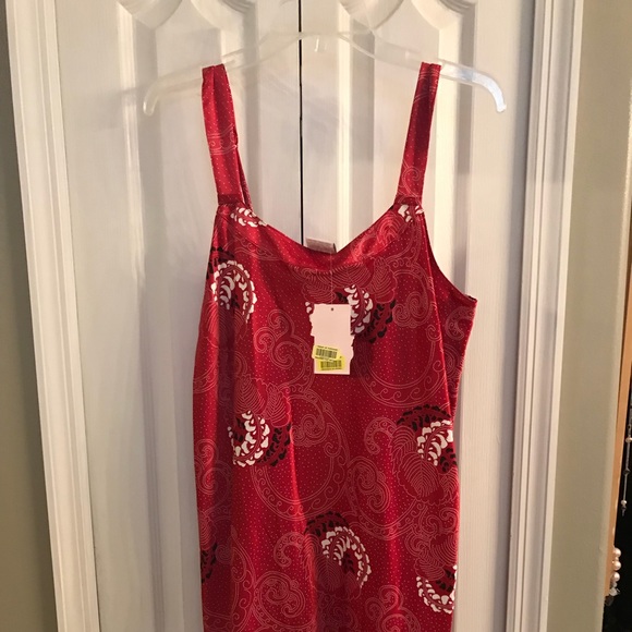 BNWT, red nightie - Picture 1 of 2